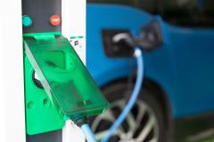Comment installer une borne de recharge pour votre voiture électrique ?