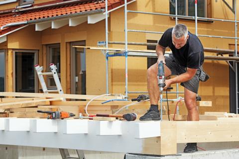 Le constructeur peut-il exiger des sommes autres que celles prévues au contrat ? 