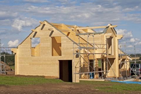 Construction : combien coûte une maison à ossature bois ?