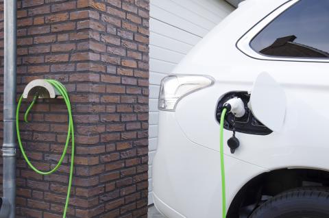 Garage… Pensez à la voiture électrique