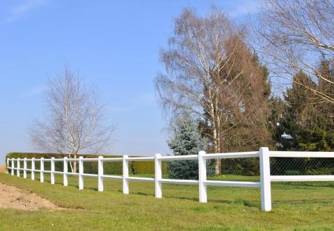 Les règles pour l'implantation de clôtures sur une propriété privée