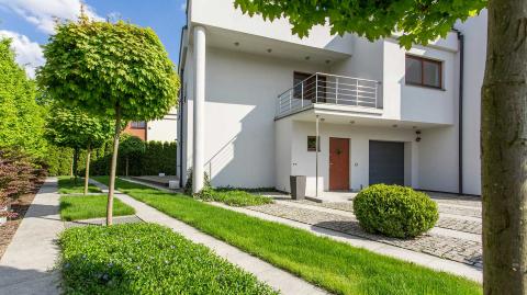 Maison neuve : comment aménager son jardin - Buldi