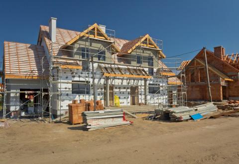 Faire construire sa maison en 2024 : toujours un bon plan ? © ewg3D - Getty Images